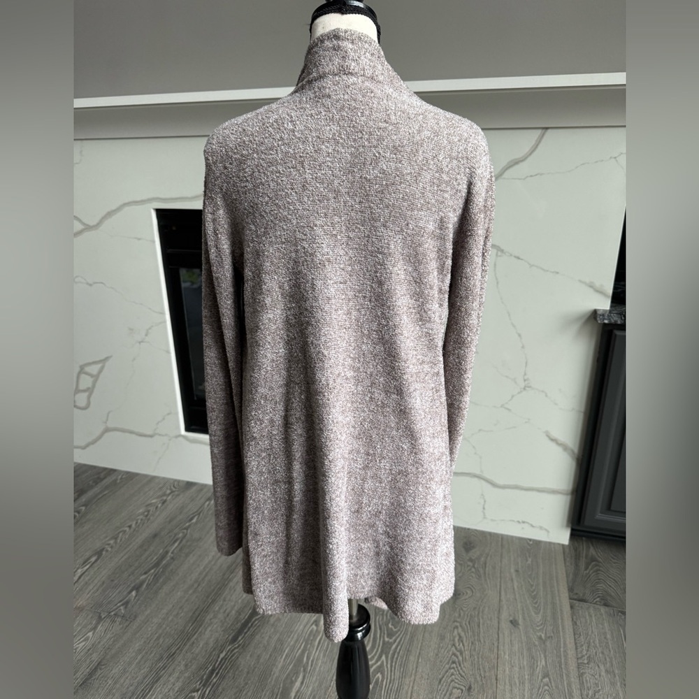 Barefoot Dreams Bamboo Chic Lite in Size Small/Medium - Picture 5 of 6